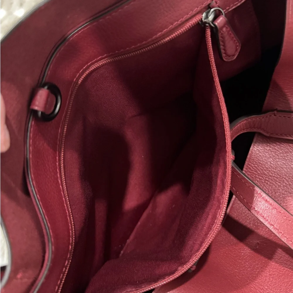 Authentic Coach Burgundy Leather Tote - Picture 6 of 6